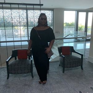 Meet your Posher, Ladonna